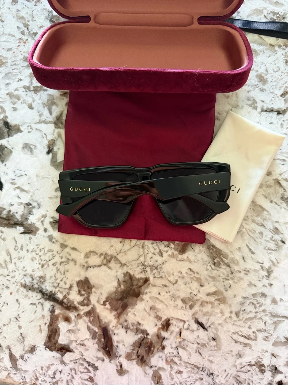 Gucci Oversized Shield Sunglasses in Black with Burgundy Case